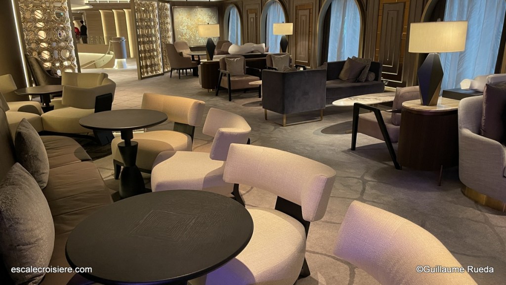 Martinis bar - Vista - Oceania