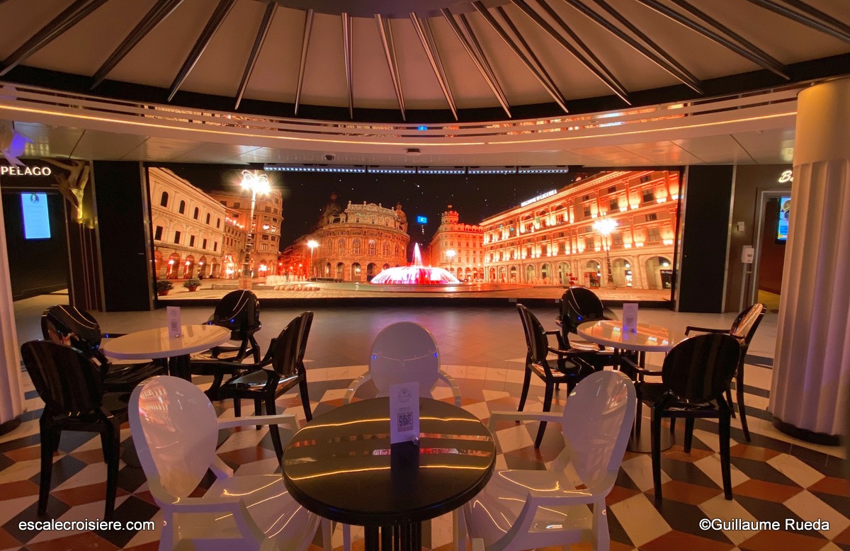 Piazza dei Miracoli - Costa Toscana