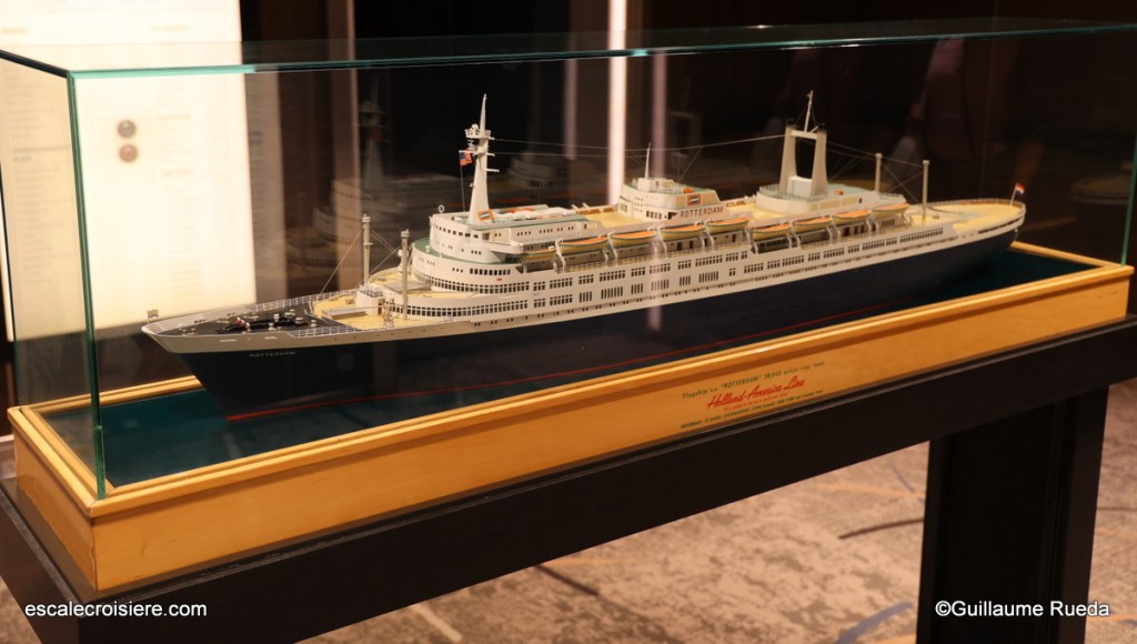 Art - Maquette SS Rotterdam - MS Rotterdam - HAL