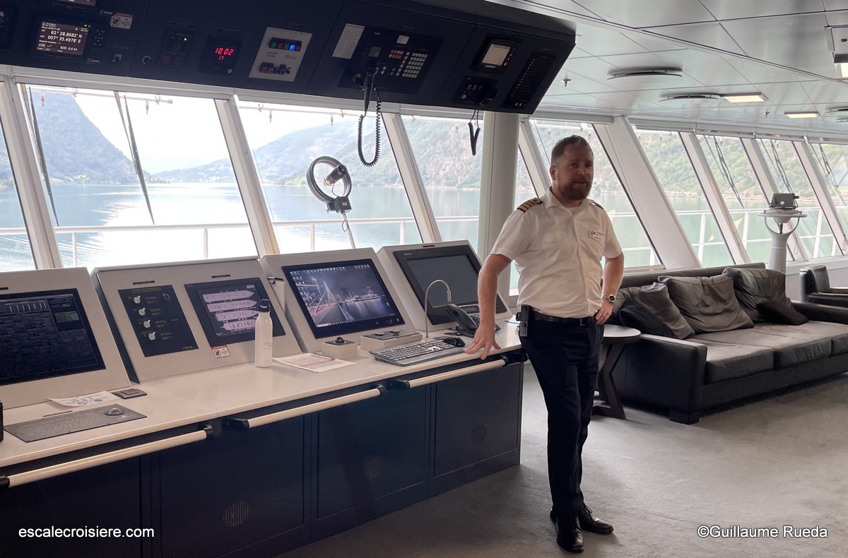 Bridge MS Rotterdam Passerelle - HAL