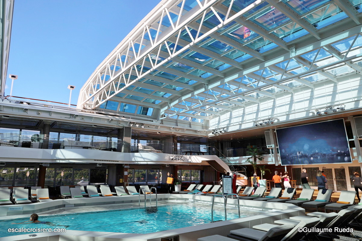 Lido Pool - MS Rotterdam - HAL