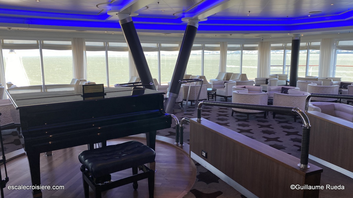 Observation Lounge - Seven Seas Mariner