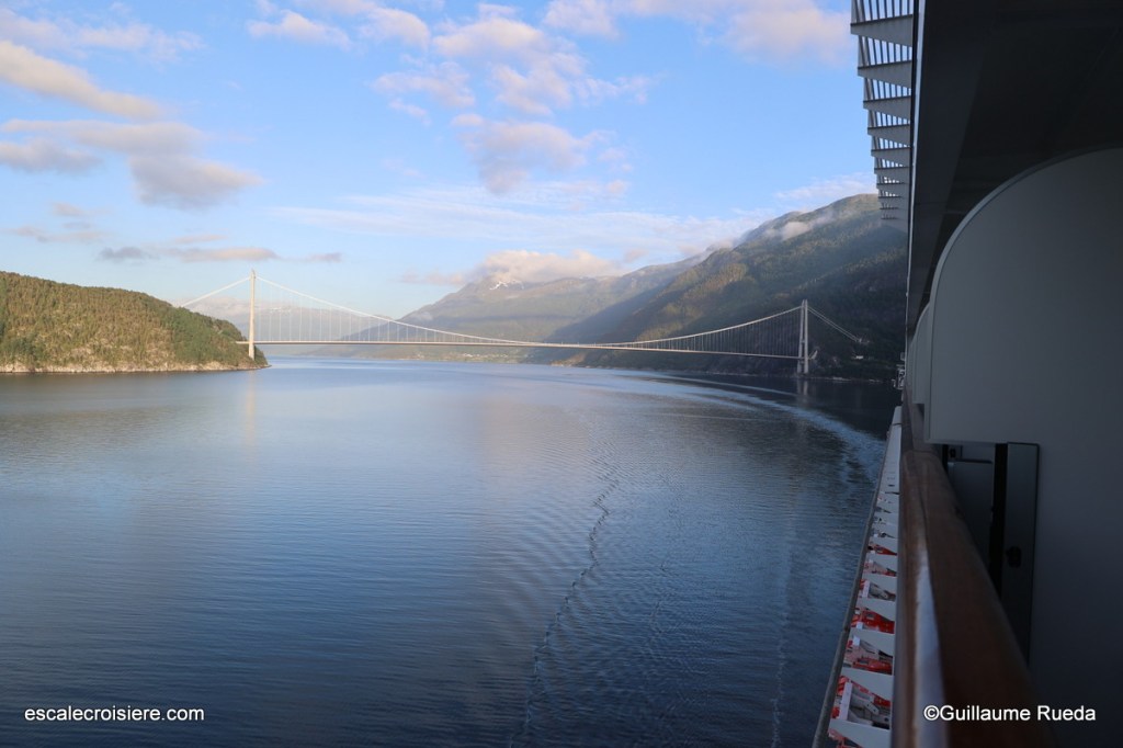 Pont suspendu de Hardanger - Norvège