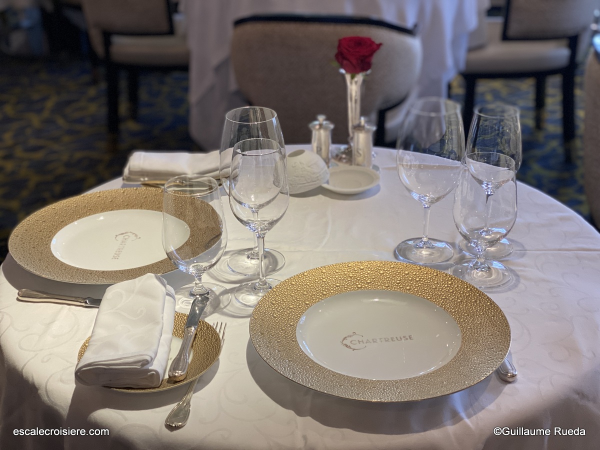 Restaurant Chartreuse - Seven Seas Mariner