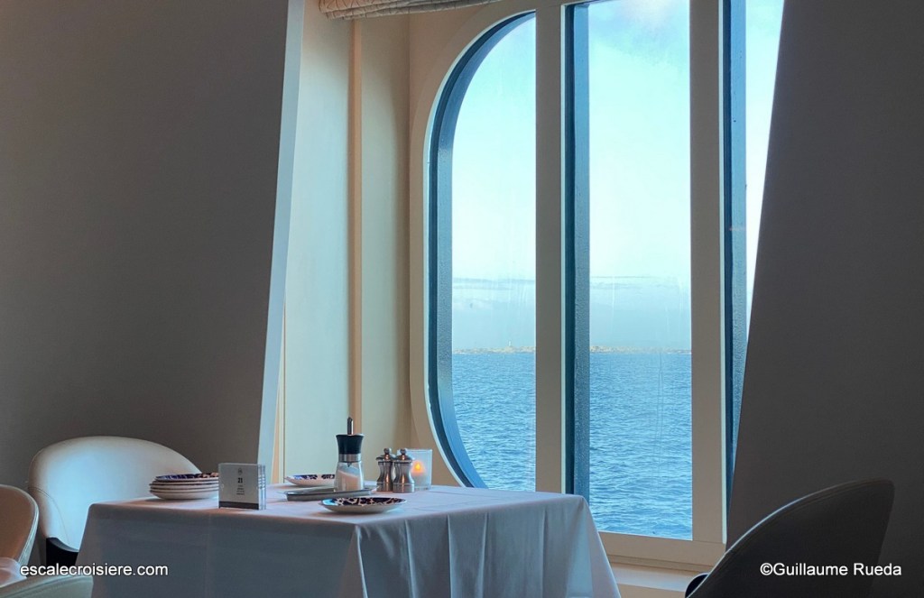 Restaurant The Dining Room - MS Rotterdam - HAL