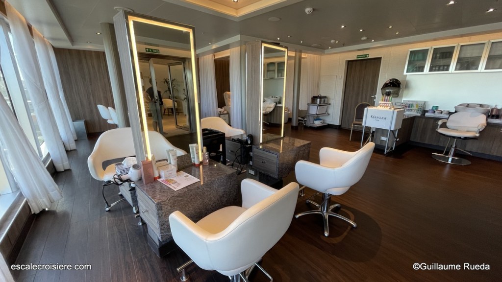 Salon de coiffure - MS Rotterdam - HAL