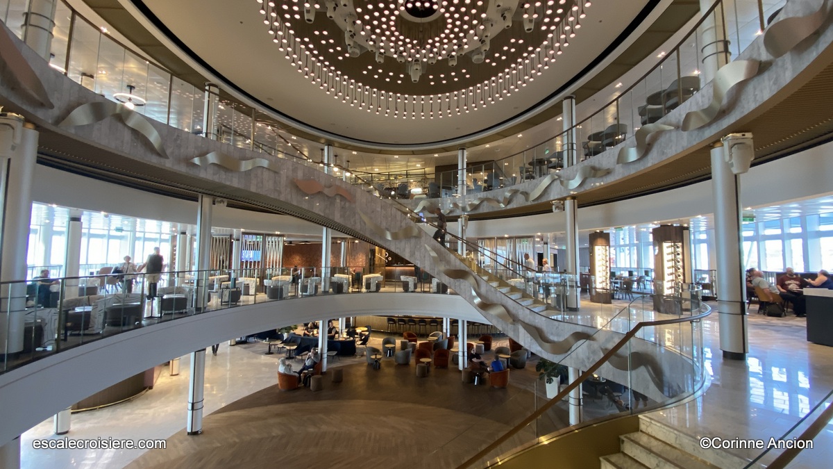 Atrium - Arvia - P&O Cruises