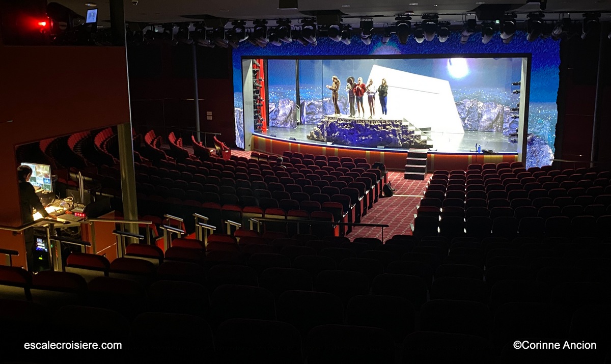 Headliners Theater - Arvia - P&O CruisesHeadliners Theater - Arvia - P&O Cruises