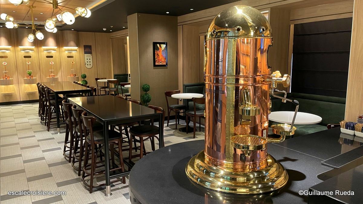 Café Emporium - MSC World America