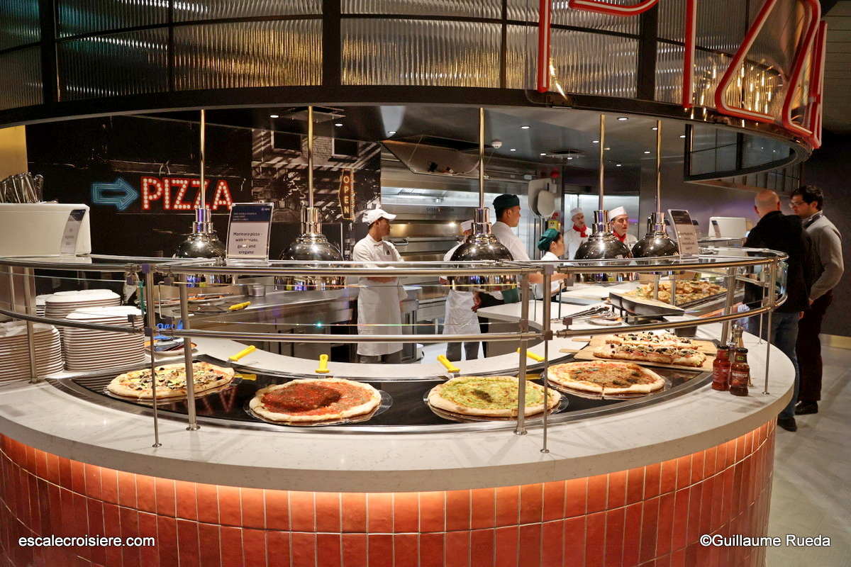 Pizza burger - MSC World America