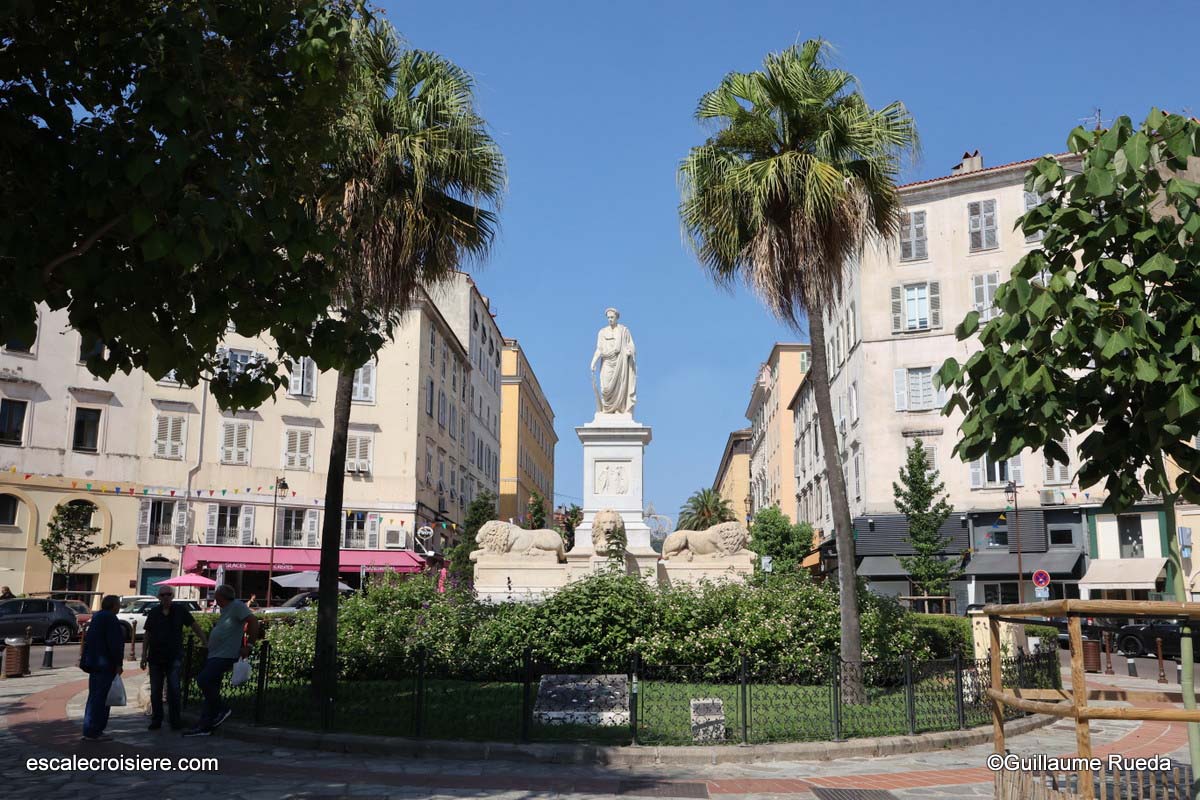 Ajaccio - Statue Napoléon - LBO