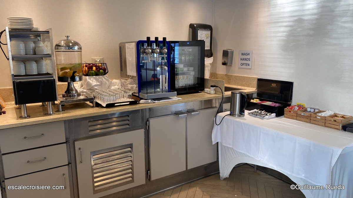 La Belle des Océans - CroisiEurope - Dicoverer Lounge