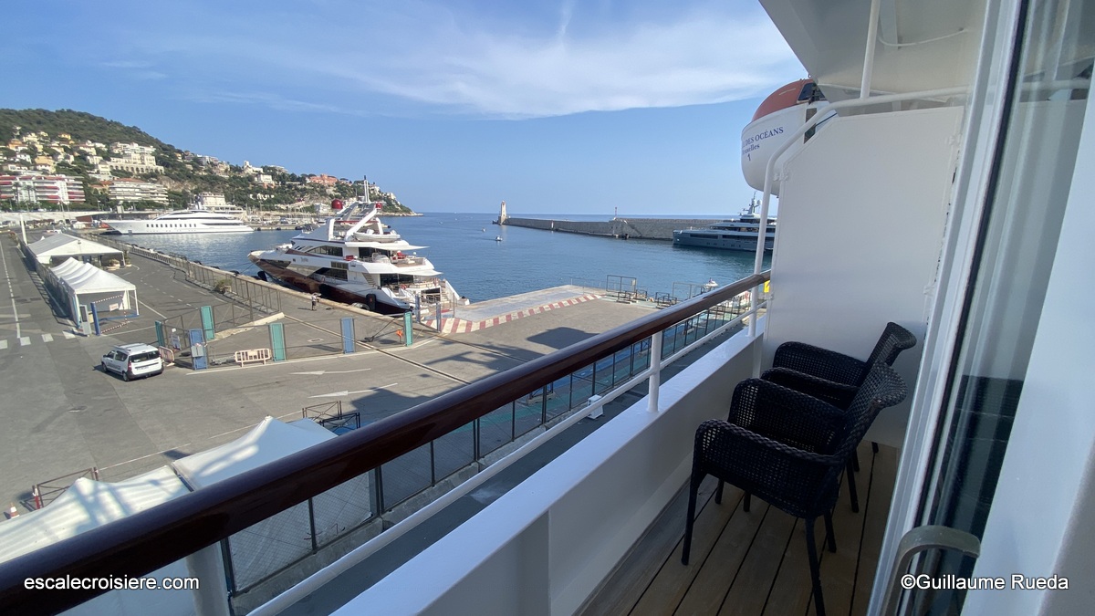 La Belle des Océans - CroisiEurope - Suite 603