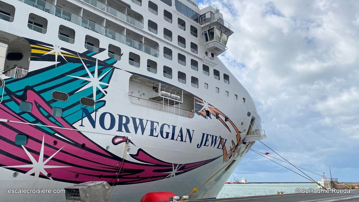 Norwegian Jewel