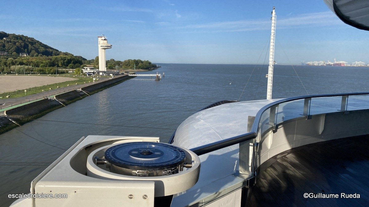 Passerelle - Bridge - Scenic Eclipse