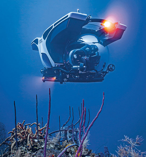 Sous-marin -Scenic-Neptune - Scenic Eclipse