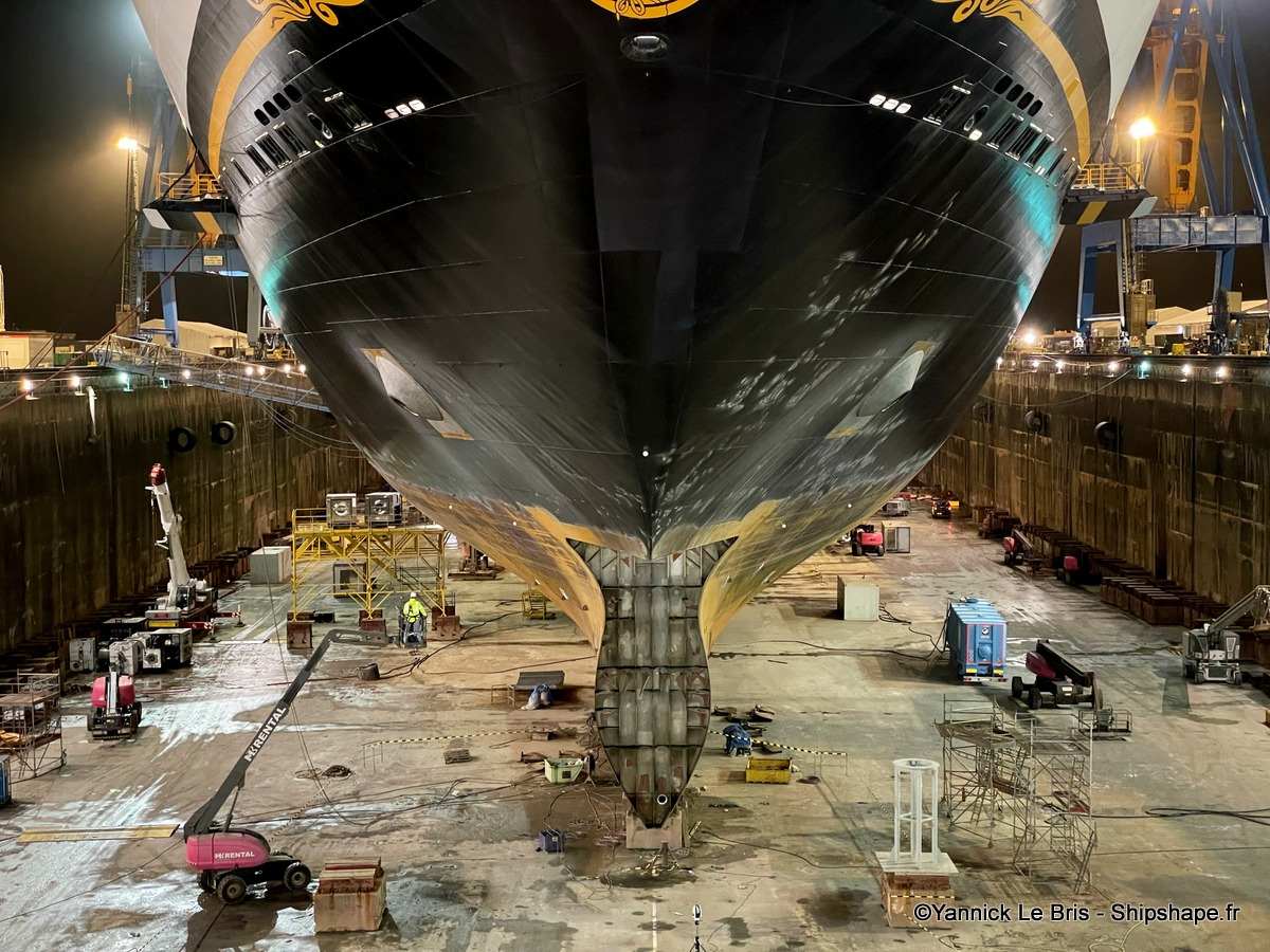 Disney Fantasy - Damen Brest ©Yannick Le Bris