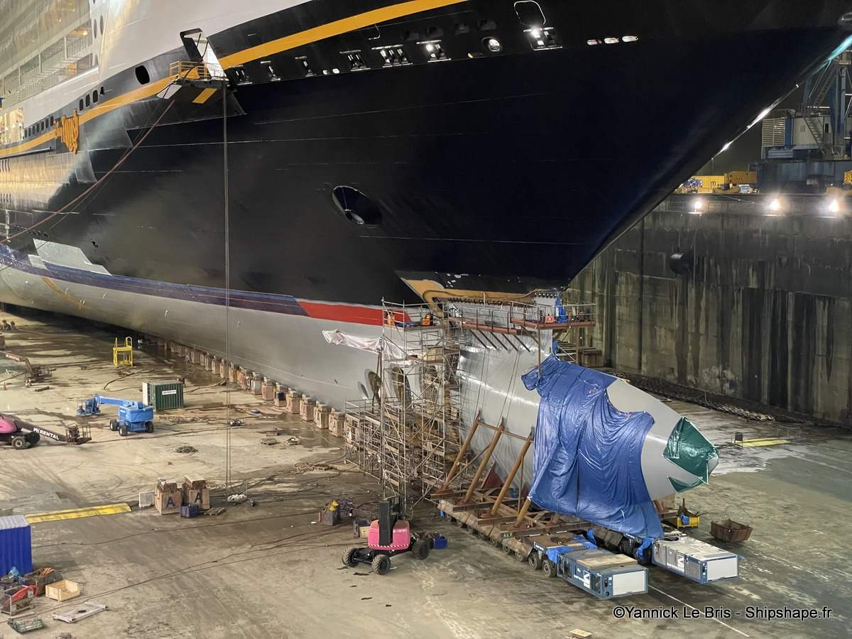 Disney Fantasy - Damen Brest ©Yannick Le Bris