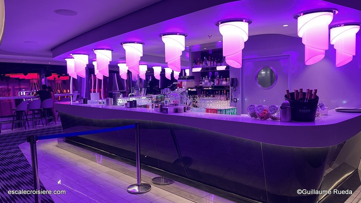 MSC World Europa - Panorama Lounge