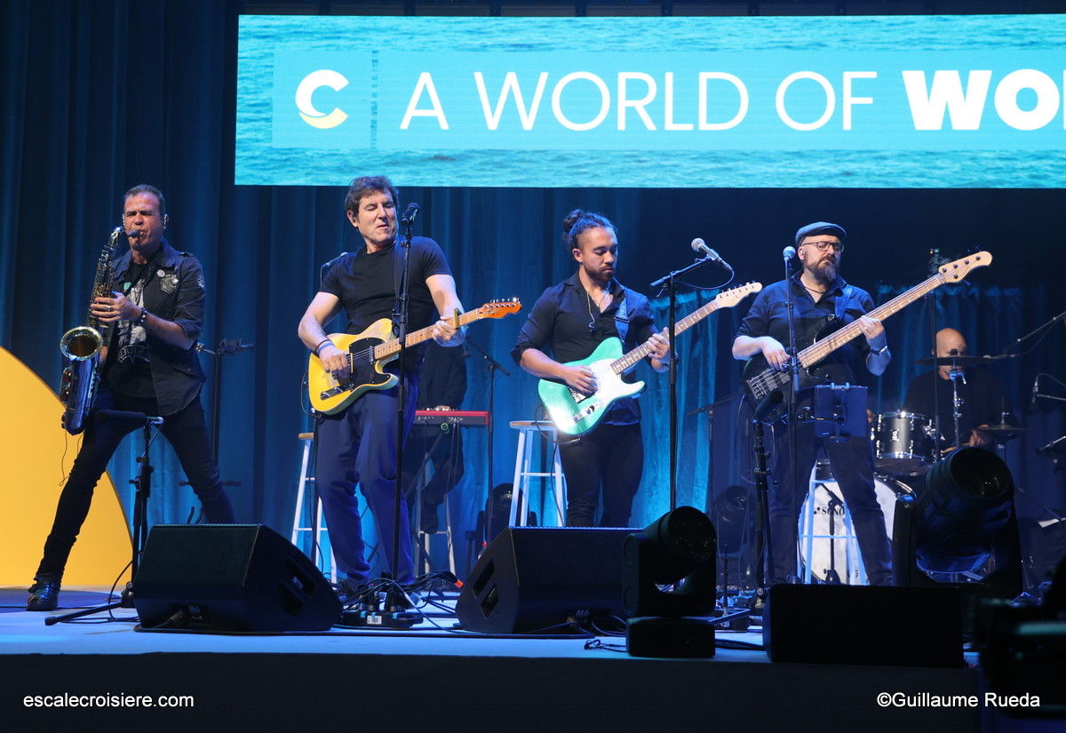 Manel Fuentes - The Springs Team band - Costa Global Summit