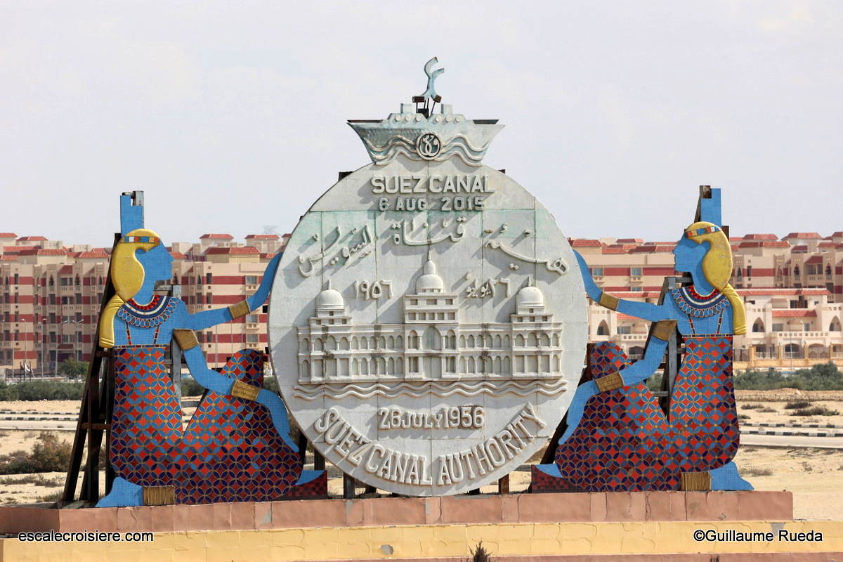 Monument à Ismaïlia - Canal de Suez - Egypte