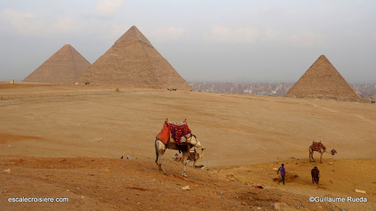 Pyramides de Kheops - Khephren et Mykérinos Gizeh - Egypte
