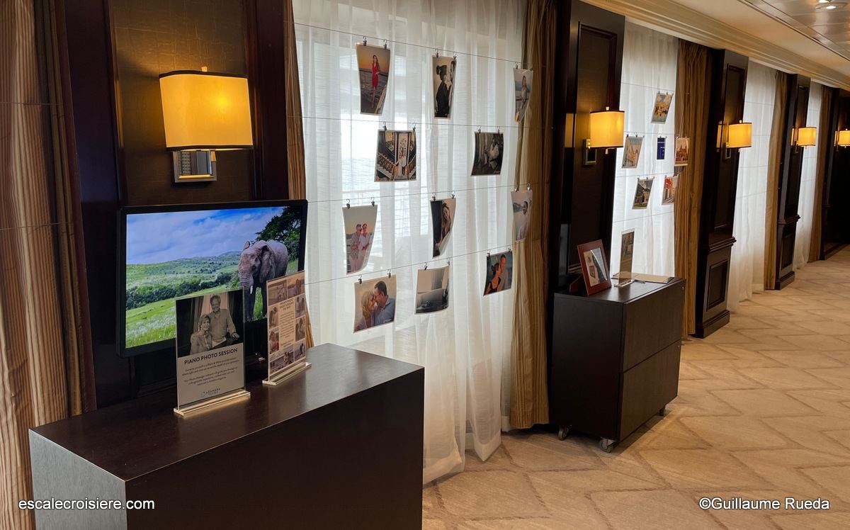 Photo shop - Azamara Journey