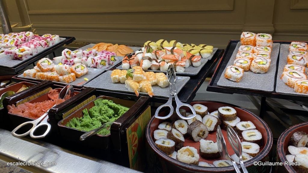 Buffet Widows Café - Azamara Journey