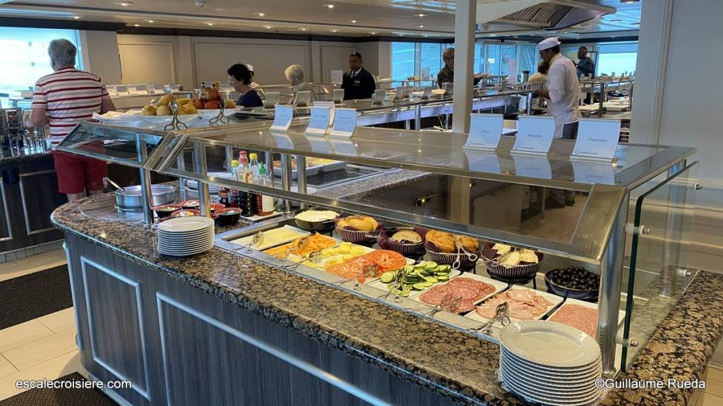 Buffet Widows Café - Azamara Journey