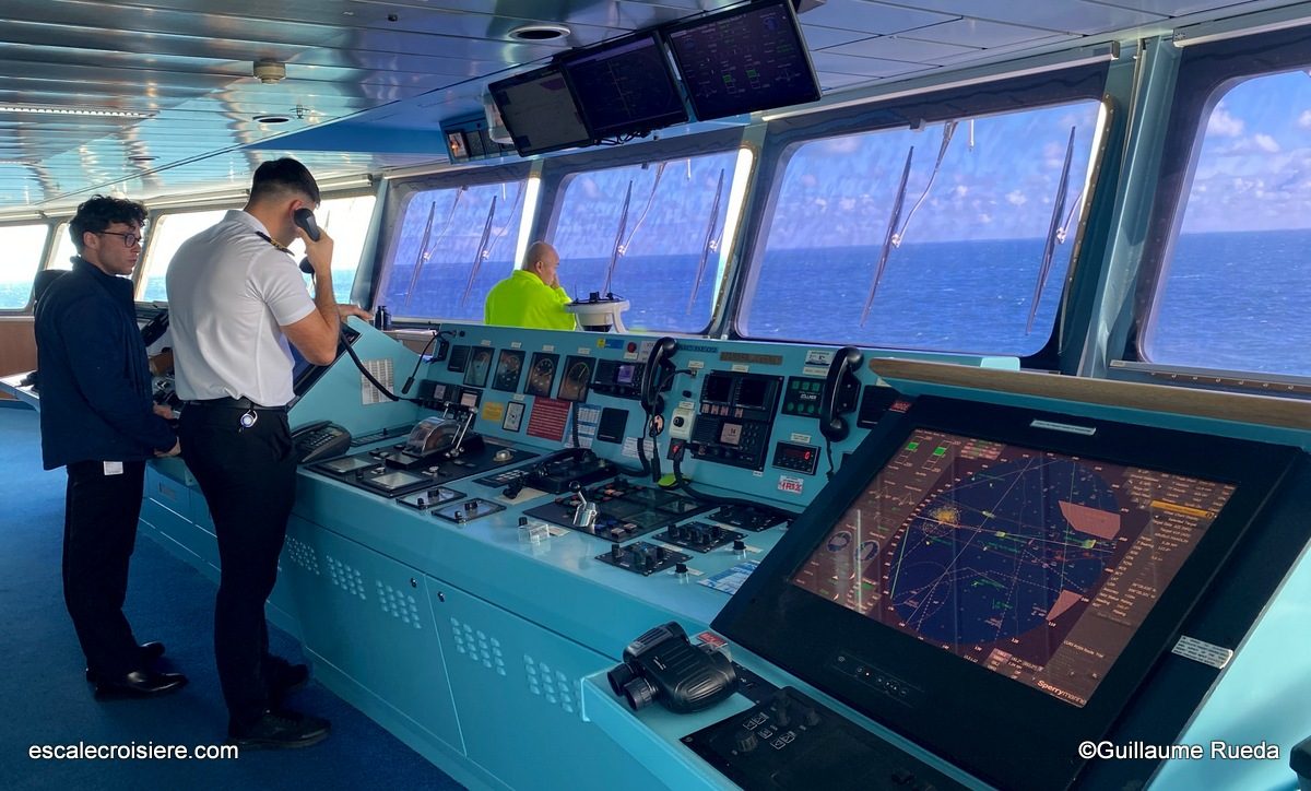 Passerelle Azamara Journey