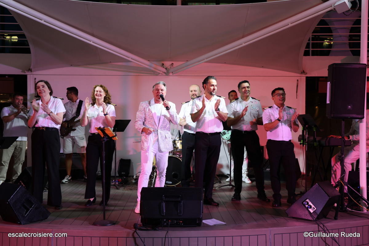 Soirée blanche Azamara Journey White Night Party