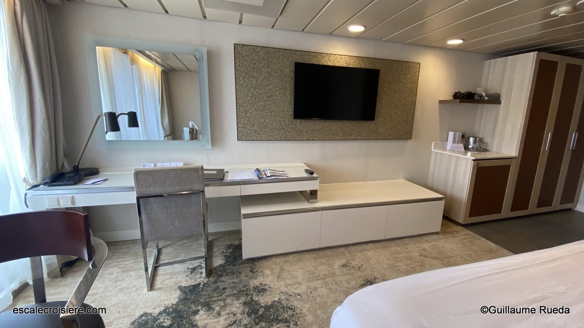 Suite 8054 - Azamara Journey