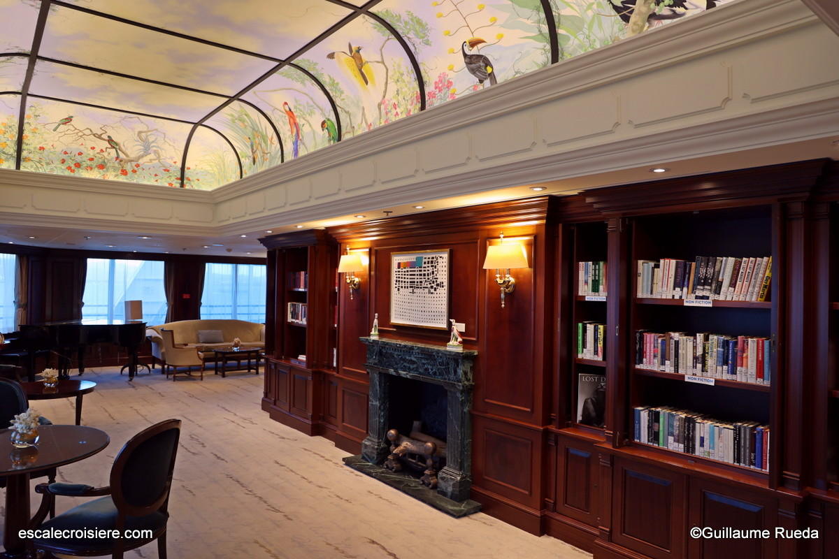 The Drawing Room - Azamara Journey