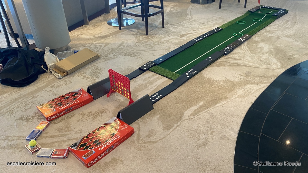 The Living Room - Golf - Azamara Journey