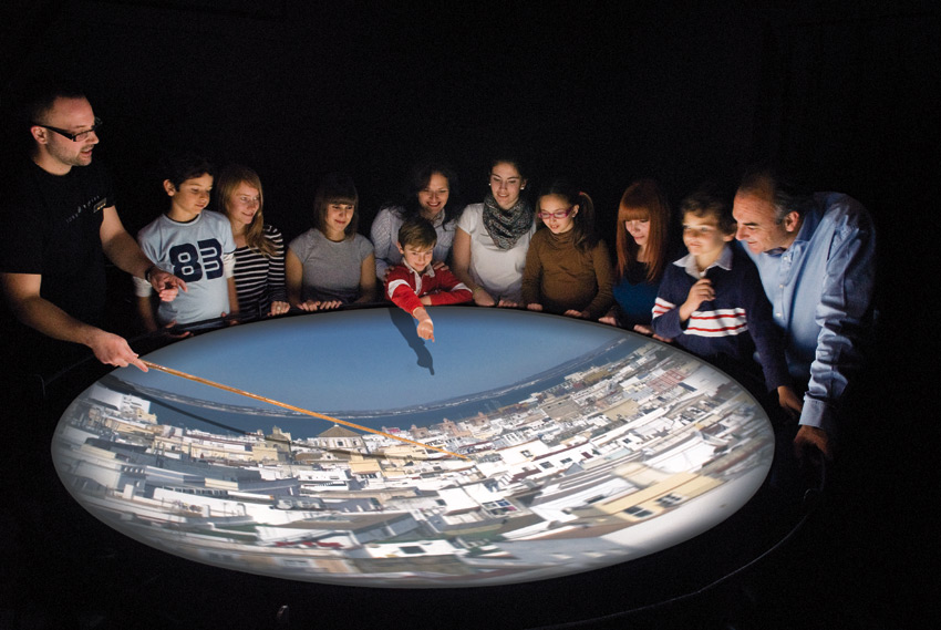 Cadix - Chambre Noire ©torretavira.com