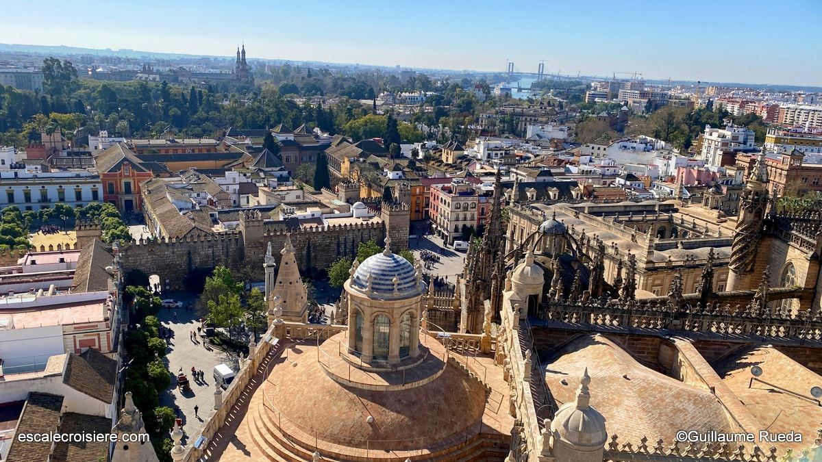 L'Alcazar vue depuis la Giralda - Séville