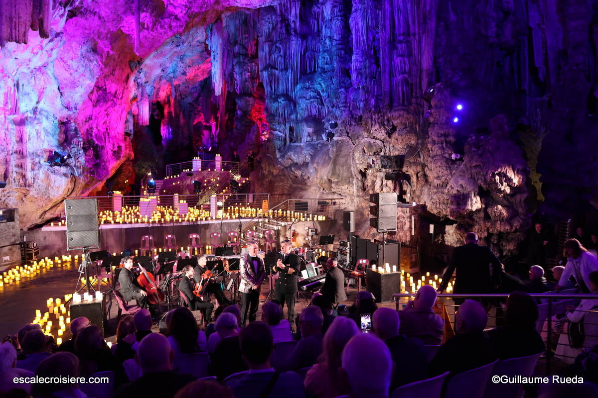 Grotte de St. Michael's Cave - Azamazing evening - Gibraltar