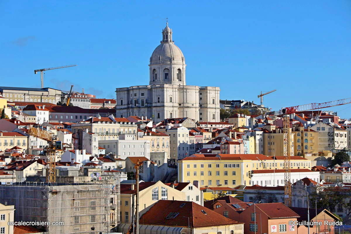Miradouro das Portas do Sol - Vue sur le Panthéon - Lisbonne
