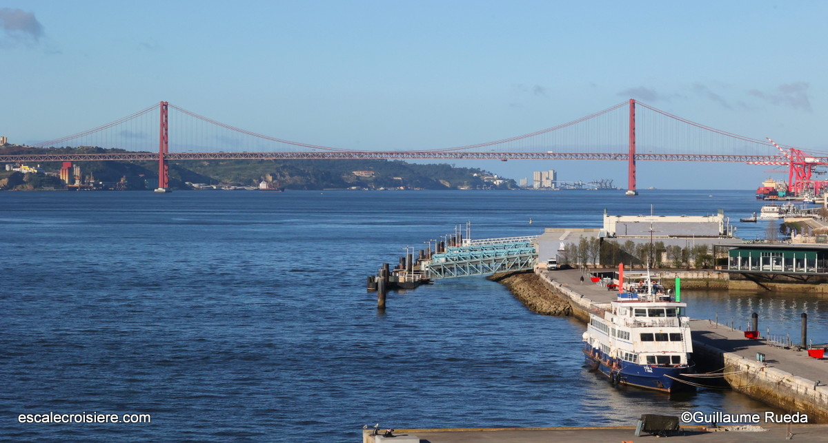 Pont du 25 avril - Lisbonne