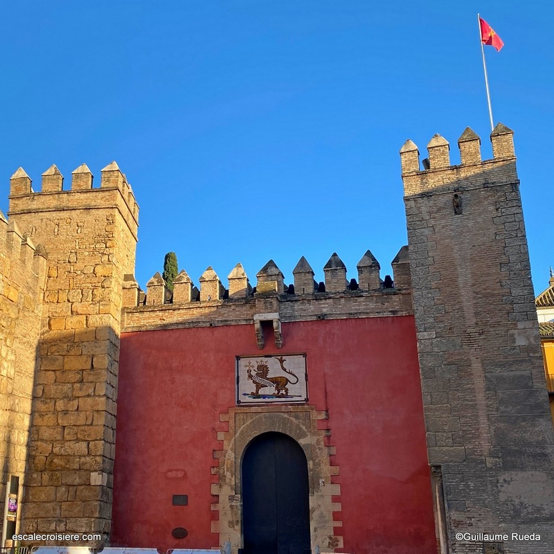 Puerta del León - Alcazar - Séville
