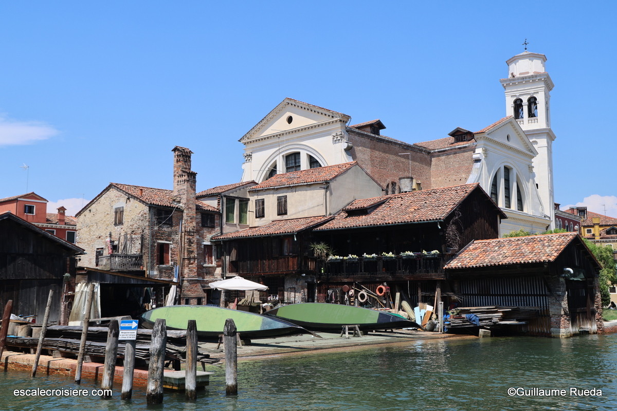 Chantier gondoles - Campo de San Trovaso - Venise