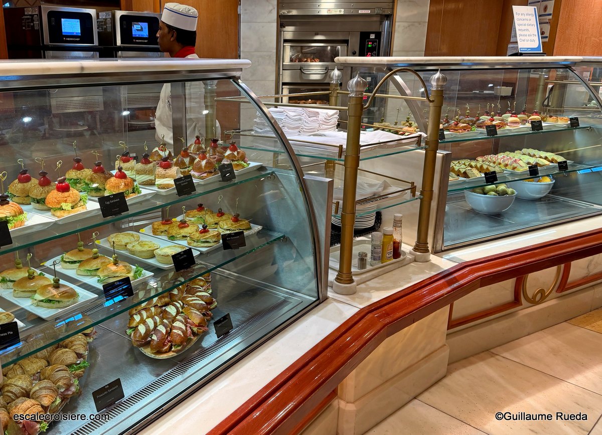 International Café - Snack 24h-24 - Majestic Princess
