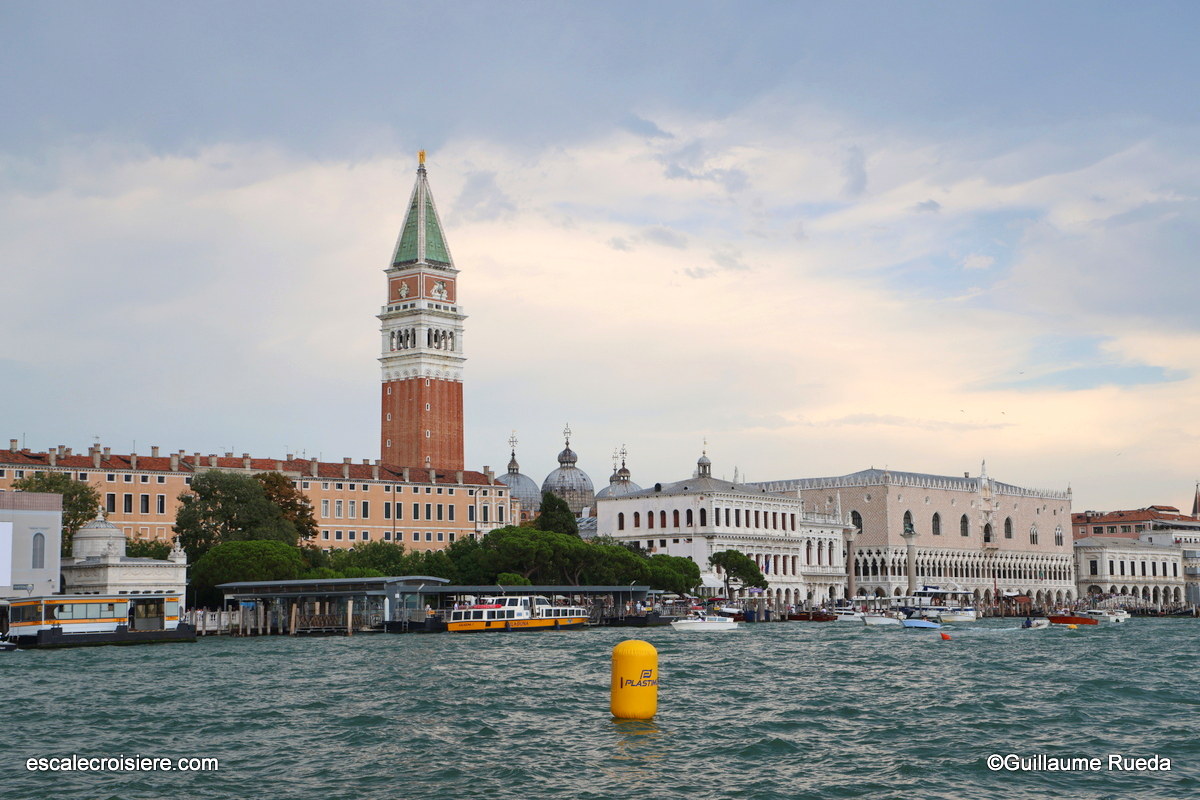 Le Grand Canal - Venise