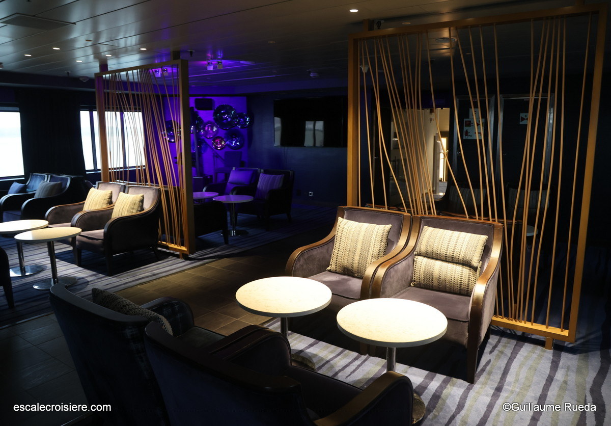 Pure Sky Bar - Vidantaworld's ELEGANT